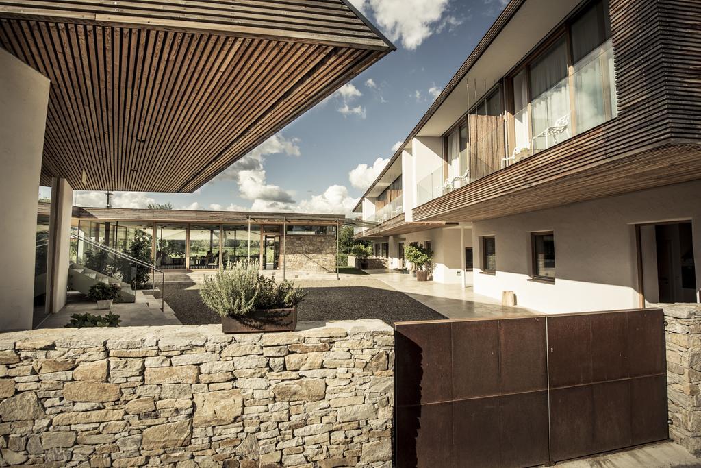 Malat Weingut Und Hotel Furth bei Gottweig Extérieur photo